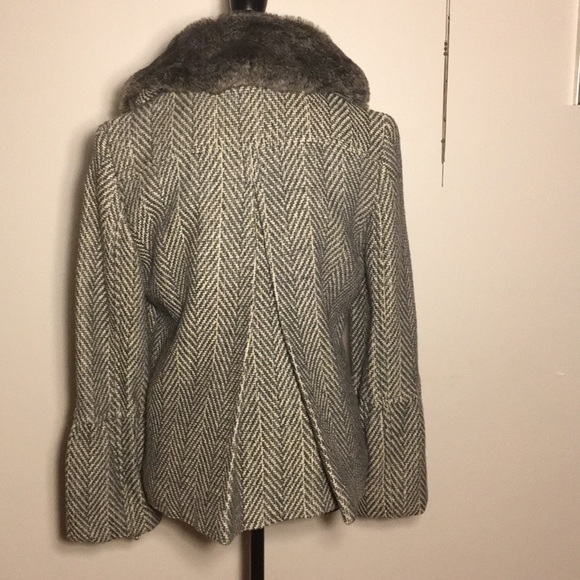 NWOT DKNY short wool jacket small - Picture 4 of 4
